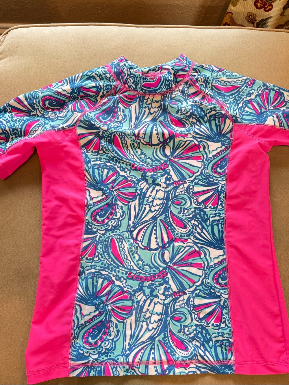 Lilly Pulitzer Pink and Blue Girls Short Sleeve Rash Guard EUC